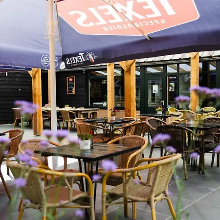 Сasa de vacaciones Sfeervol Houten Met Fijne Buitenruimte Op De Veluwe Epe